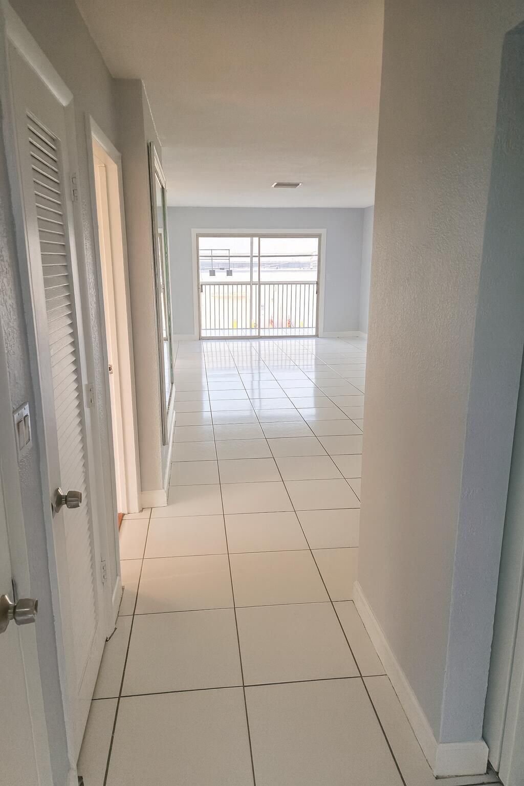 1001 SE 3rd Street, Unit 3, Deerfield Beach, FL 33441 Photo