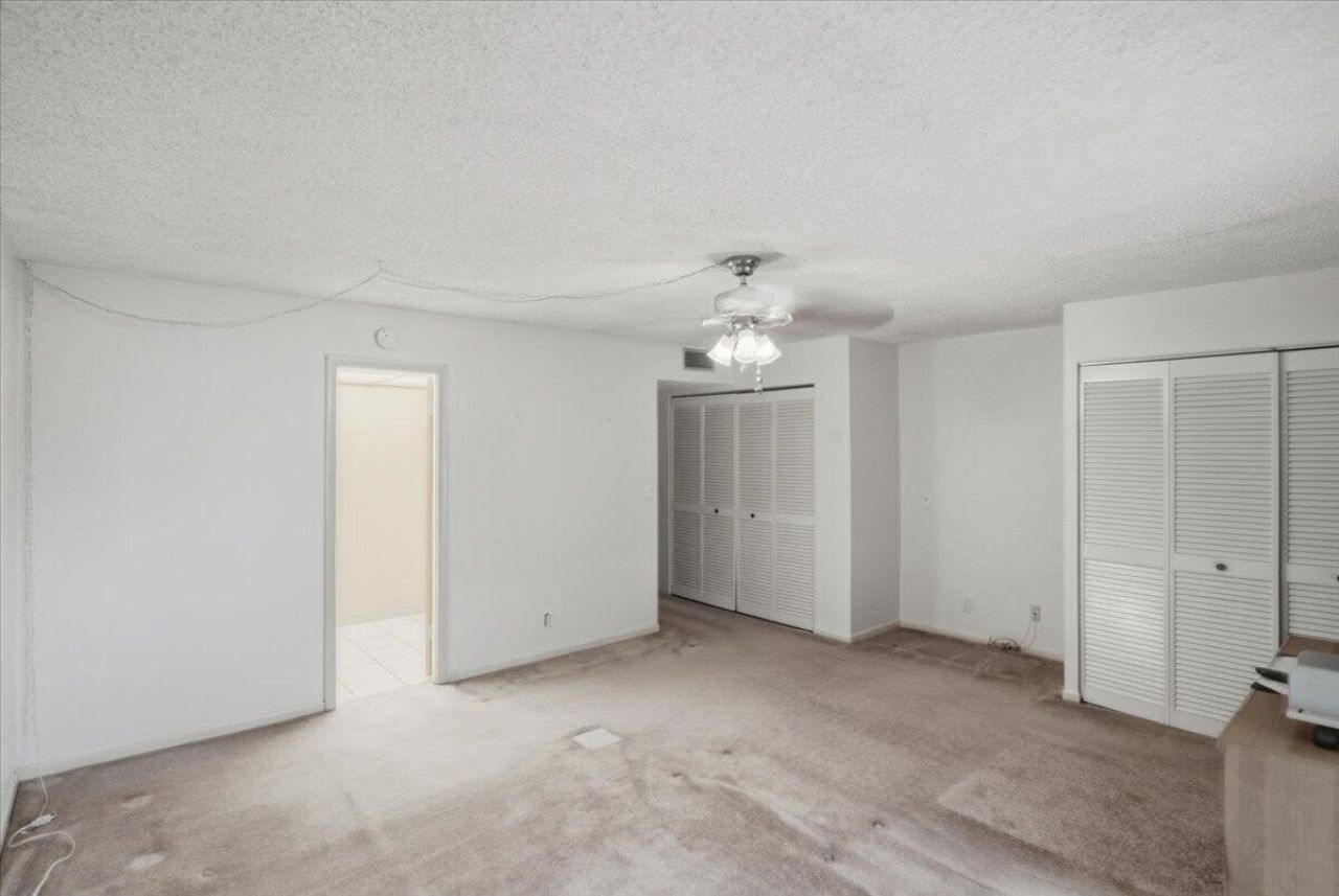 275 Jacaranda Drive, Plantation, FL 33324 Photo