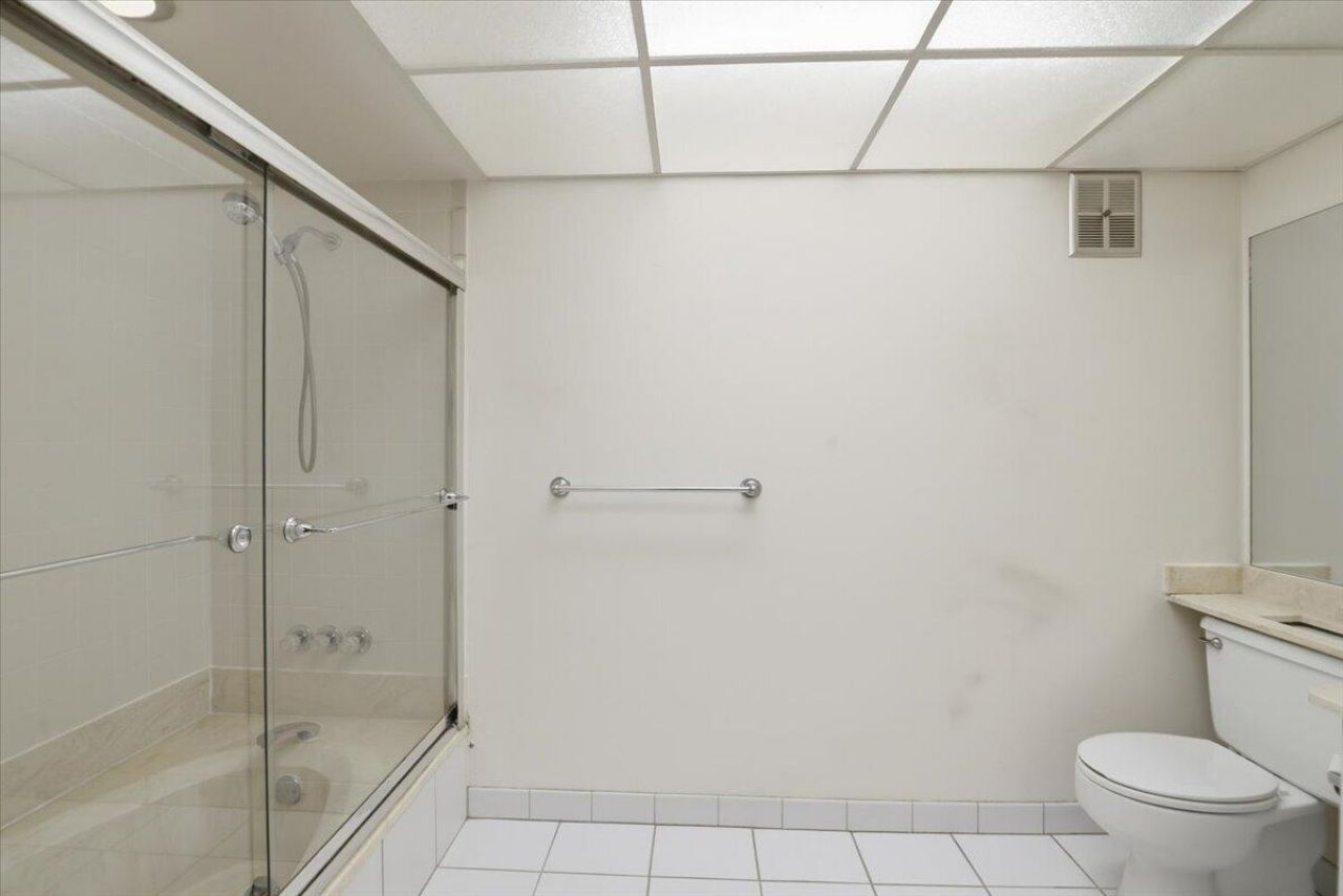 275 Jacaranda Drive, Plantation, FL 33324 Photo
