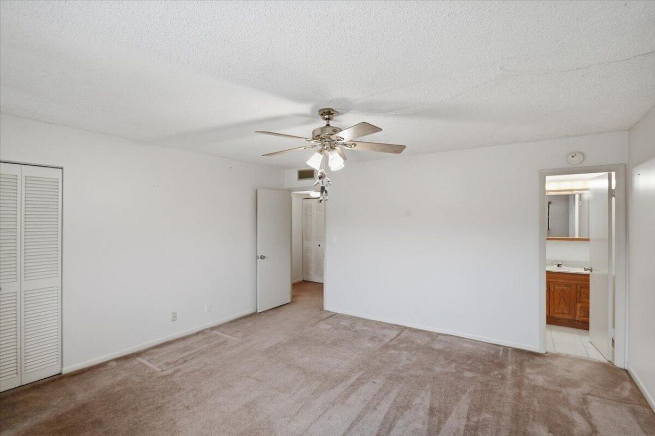 275 Jacaranda Drive, Plantation, FL 33324 Photo