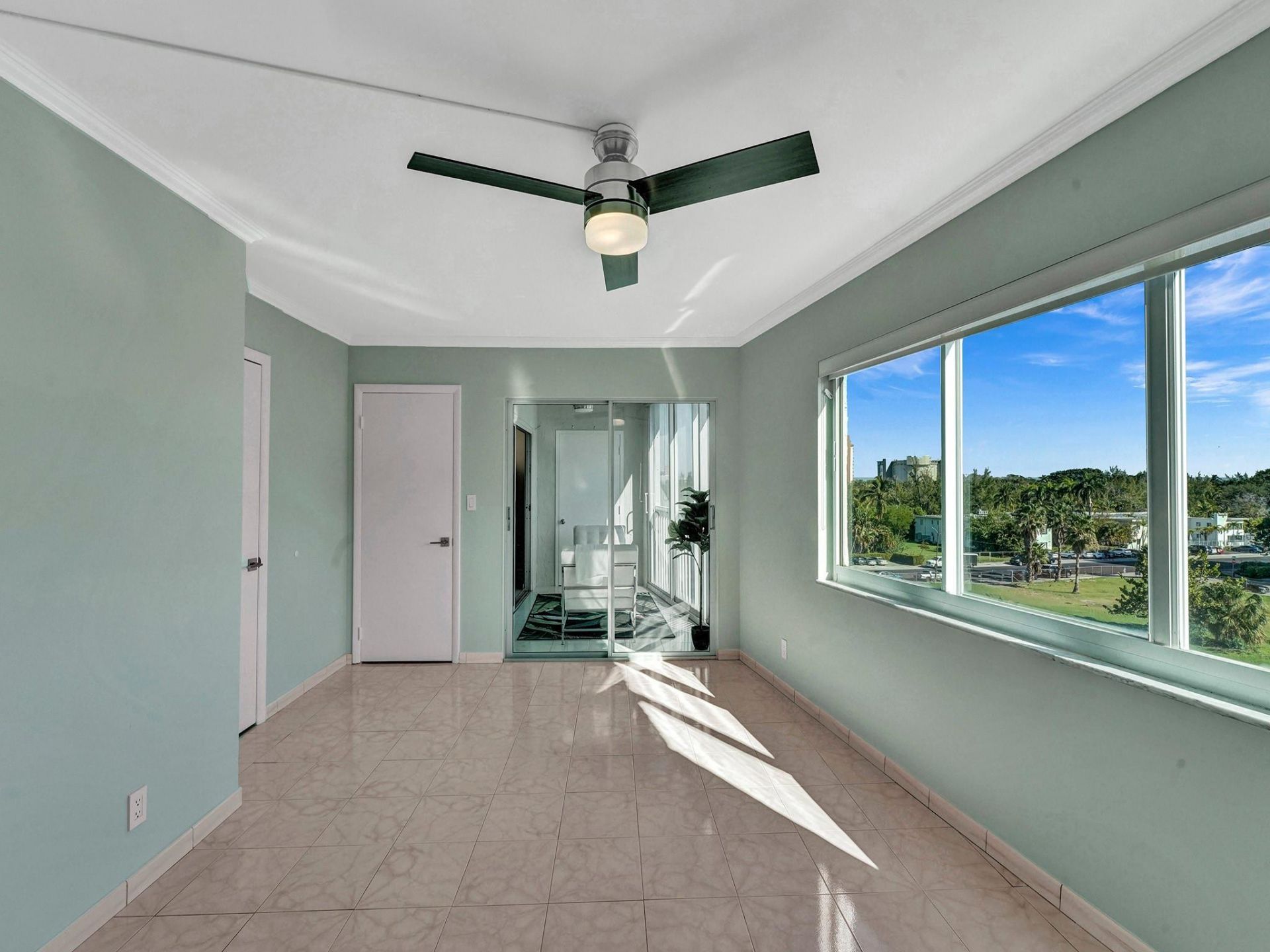 720 Bayshore Drive, Unit 504, Fort Lauderdale, FL 33304 Photo