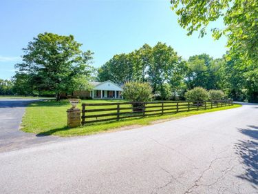 130 Schoolhouse Road, Frankfort, KY 40601