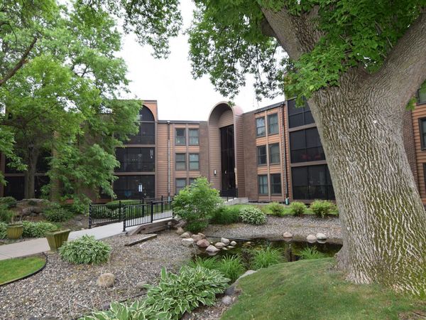 9600 Portland Avenue S, Unit 205, Bloomington, MN 55420