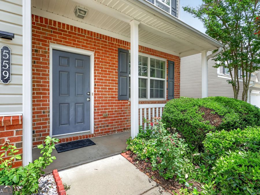 Property Image 4