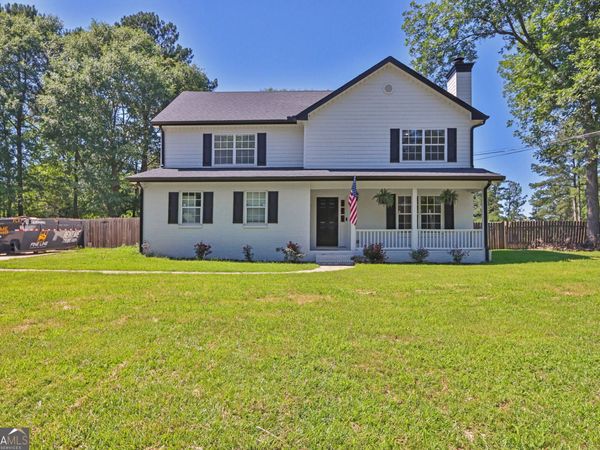 3285 Brownlee Lane SW, Lilburn, GA 30047