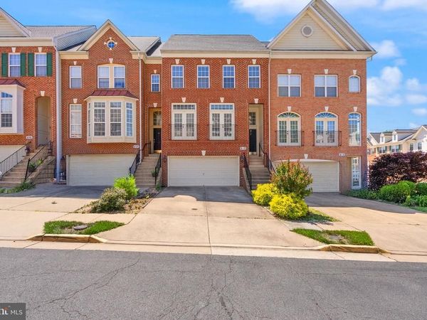 610 BATTERY TERRACE NE , LEESBURG, VA 20176