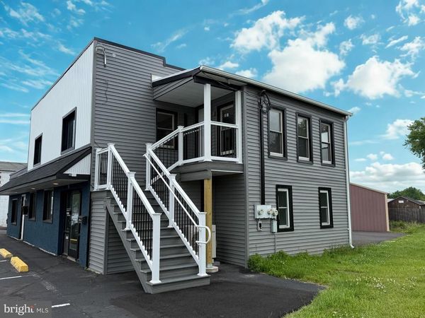 266 W RIDGE PIKE , Unit 2, LIMERICK, PA 19468