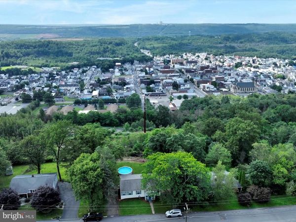382 OHIO AVENUE , SHENANDOAH, PA 17976