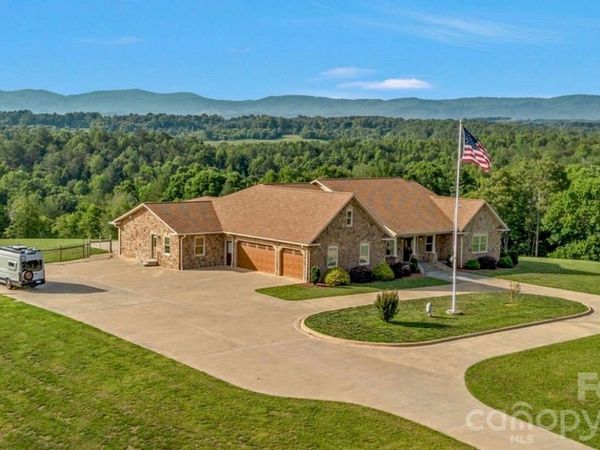 2831 Bethany Ford Road, Roaring River, NC 28669