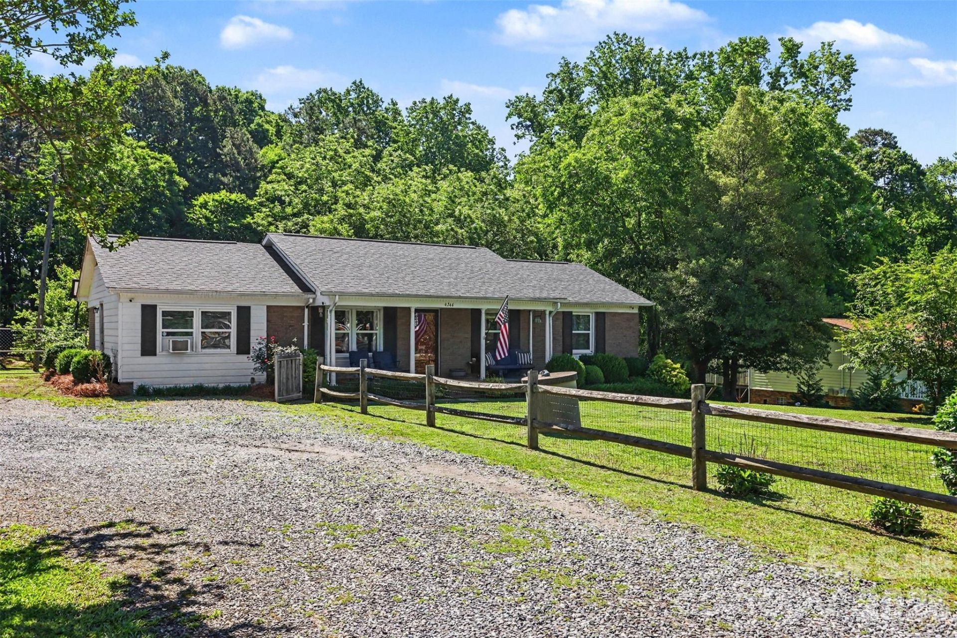4744 Hickory Grove Road, Mount Holly, NC 28120 Main Photo