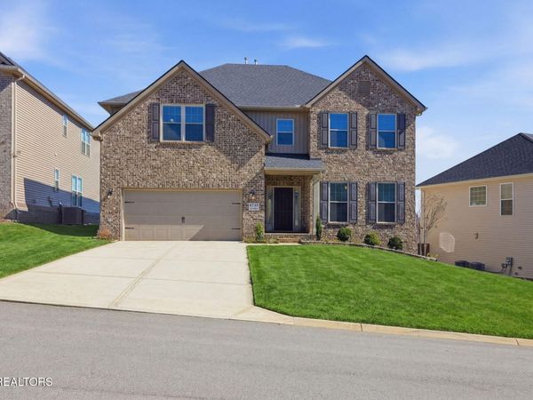 8735 Yellow Aster Rd , Knoxville, TN 37931