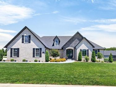 1933 Rivers Edge Dr SE, Cookeville, TN 38506