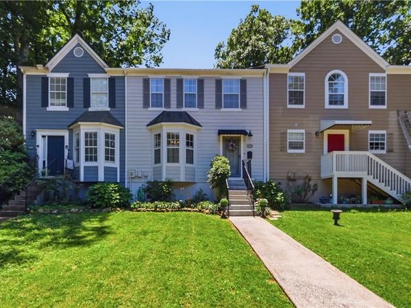 1428 Shiloh Way NW, Kennesaw, GA 30144