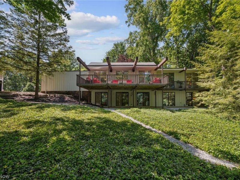 9339 Canterbury Lane, Mentor, OH 44060 Photo 3
