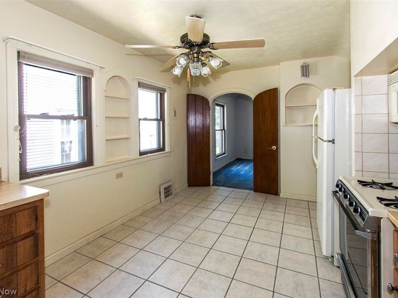 16305 Elsienna Avenue , Cleveland, OH 44135 Photo 15