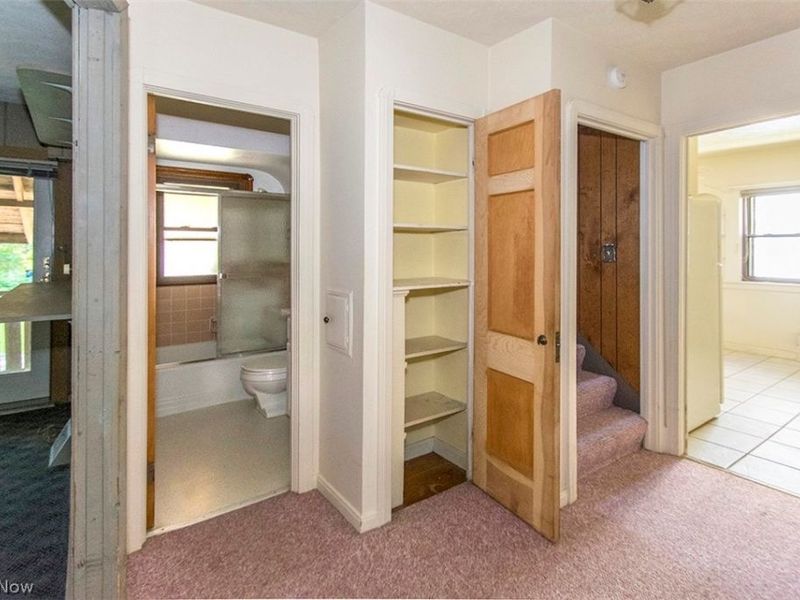 16305 Elsienna Avenue , Cleveland, OH 44135 Photo 18
