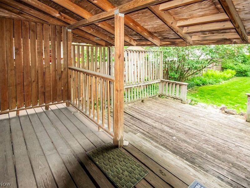 16305 Elsienna Avenue , Cleveland, OH 44135 Photo 6