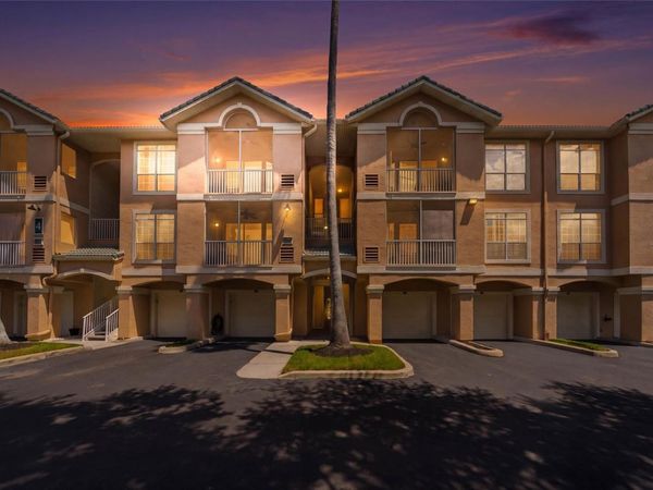 4304 BAY CLUB CIRCLE, Unit 4304, TAMPA, FL 33607