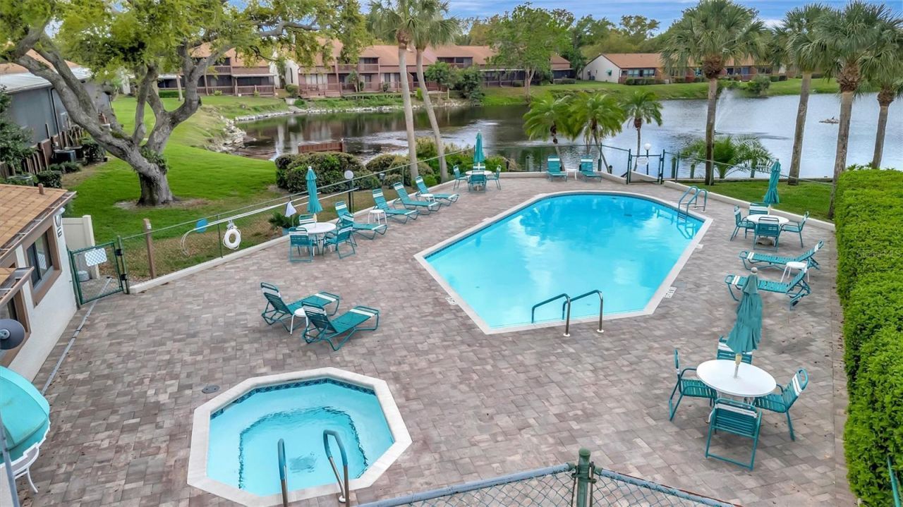 2925 Park Lake Drive , Unit 12, Bradenton, FL 34209 Photo