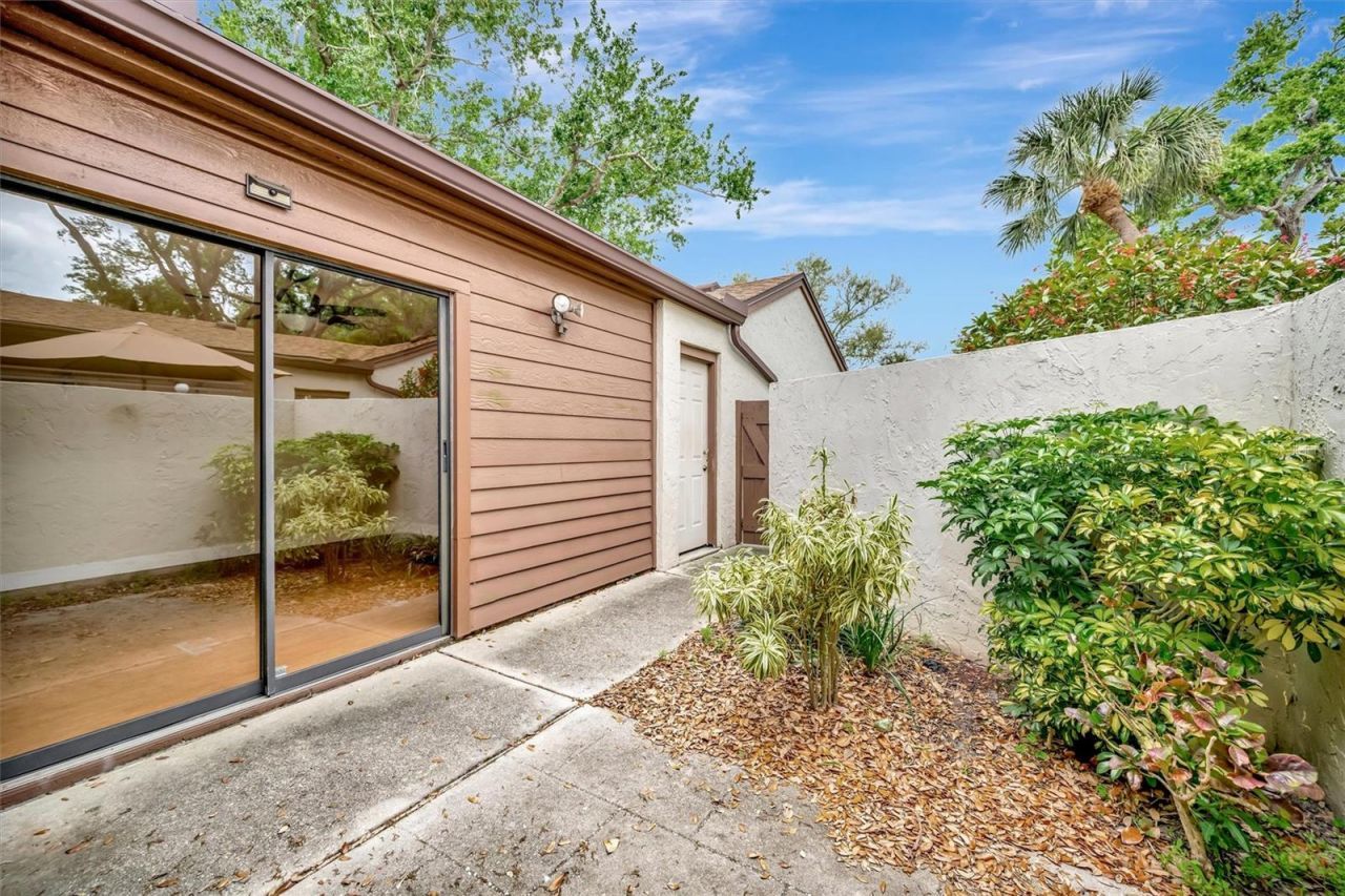 2925 Park Lake Drive , Unit 12, Bradenton, FL 34209 Photo