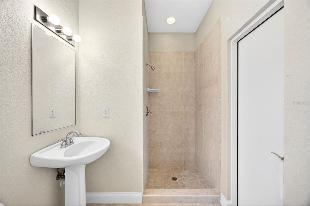 2260 Palm Tree Drive, Punta Gorda, FL 33950 Photo