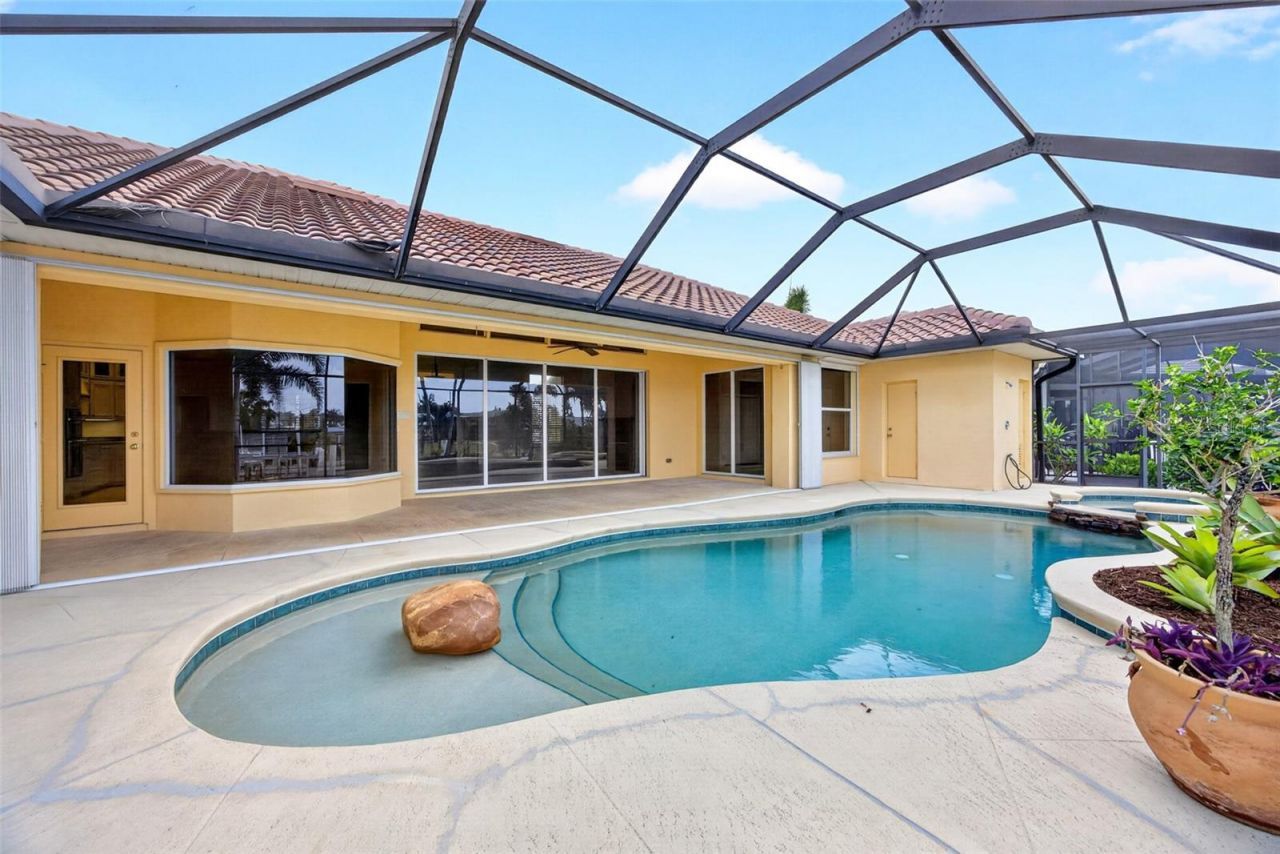 2260 Palm Tree Drive, Punta Gorda, FL 33950 Photo