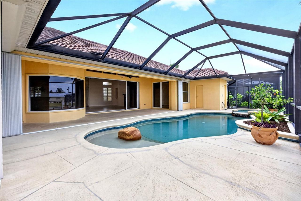 2260 Palm Tree Drive, Punta Gorda, FL 33950 Photo