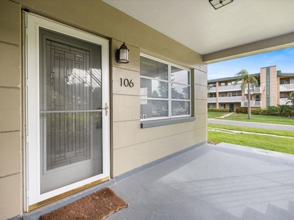 450 32ND AVENUE N, Unit 106W, ST PETERSBURG, FL 33704