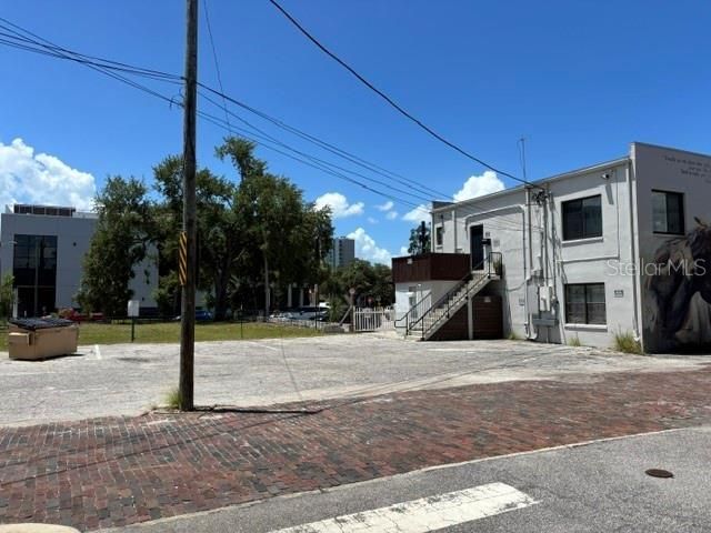 631 4th Street N, Saint Petersburg, FL 33701 Photo