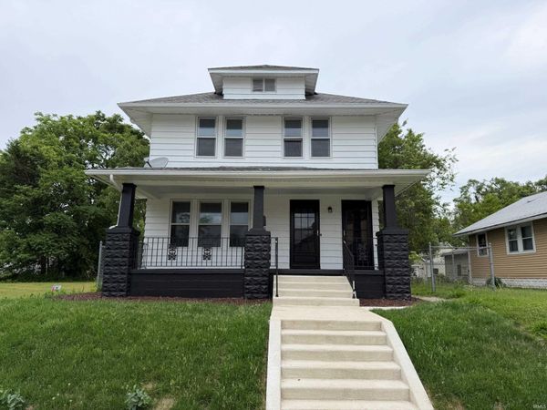 1123 Miner Street, South Bend, IN 46617