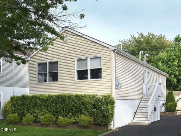18 Meadowbrook Avenue, Unit A, Rumson, NJ 07760