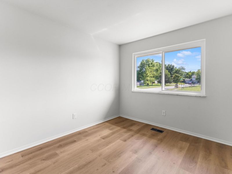 868 Liverpool Place , Westerville, OH 43081 Photo 14