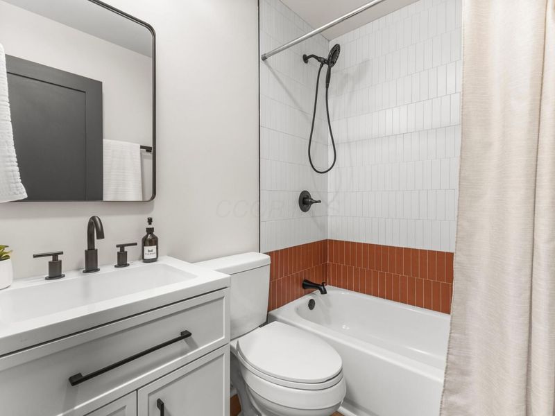 868 Liverpool Place , Westerville, OH 43081 Photo 18