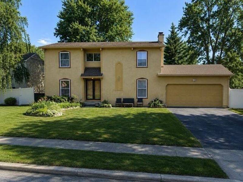 659 Parliament Avenue, Columbus, OH 43230 Photo 1