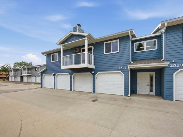 2521 25th Street S, Unit F203, Fargo, ND 58103