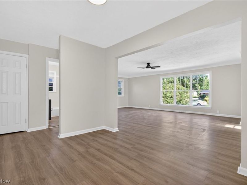 16218 Telfair Avenue, Cleveland, OH 44128 Photo 11