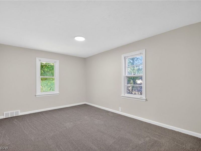 16218 Telfair Avenue, Cleveland, OH 44128 Photo 17