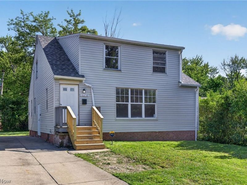 16218 Telfair Avenue, Cleveland, OH 44128 Photo 2