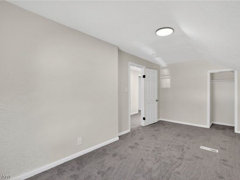 16218 Telfair Avenue, Cleveland, OH 44128 Photo 24