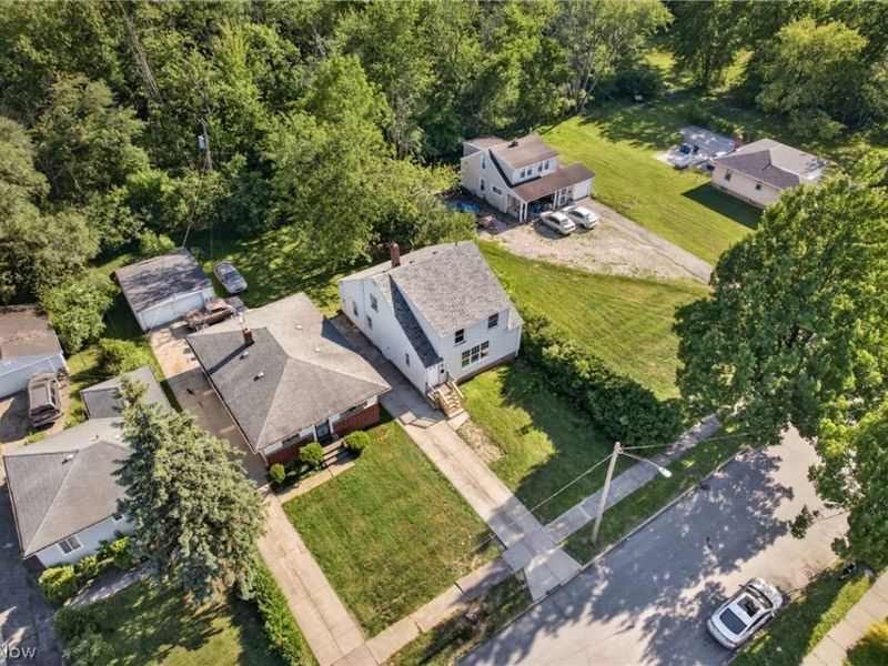 16218 Telfair Avenue, Cleveland, OH 44128 Photo 38