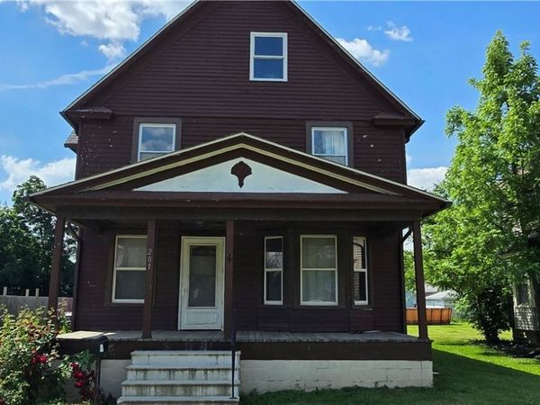 201 W 26th Street , Lorain, OH 44052