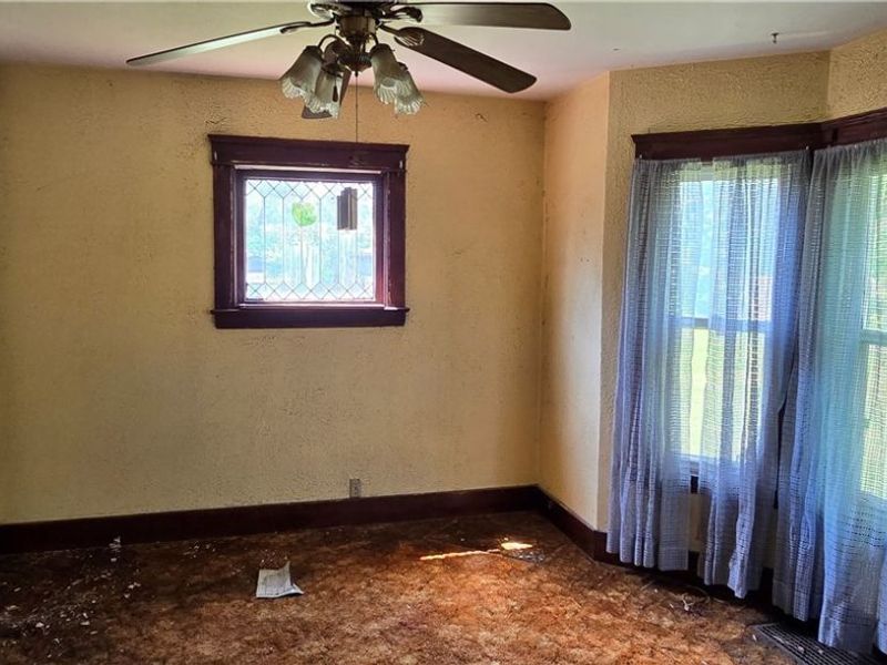 201 W 26th Street , Lorain, OH 44052 Photo 8