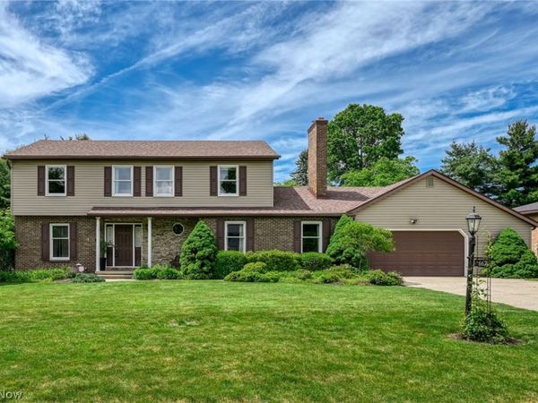 667 Clark Drive , Tallmadge, OH 44278