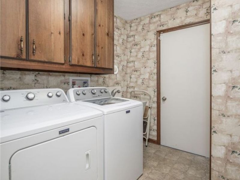 667 Clark Drive , Tallmadge, OH 44278 Photo 14