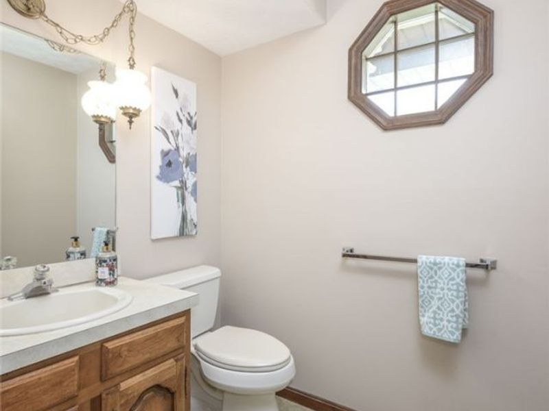 667 Clark Drive , Tallmadge, OH 44278 Photo 15
