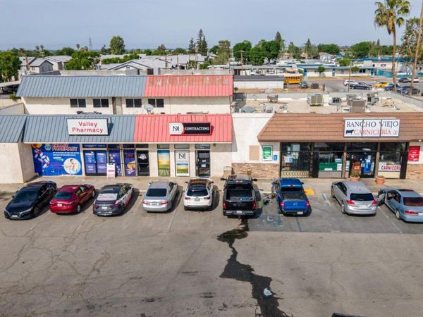 10400 Main Street, Lamont, CA 93241