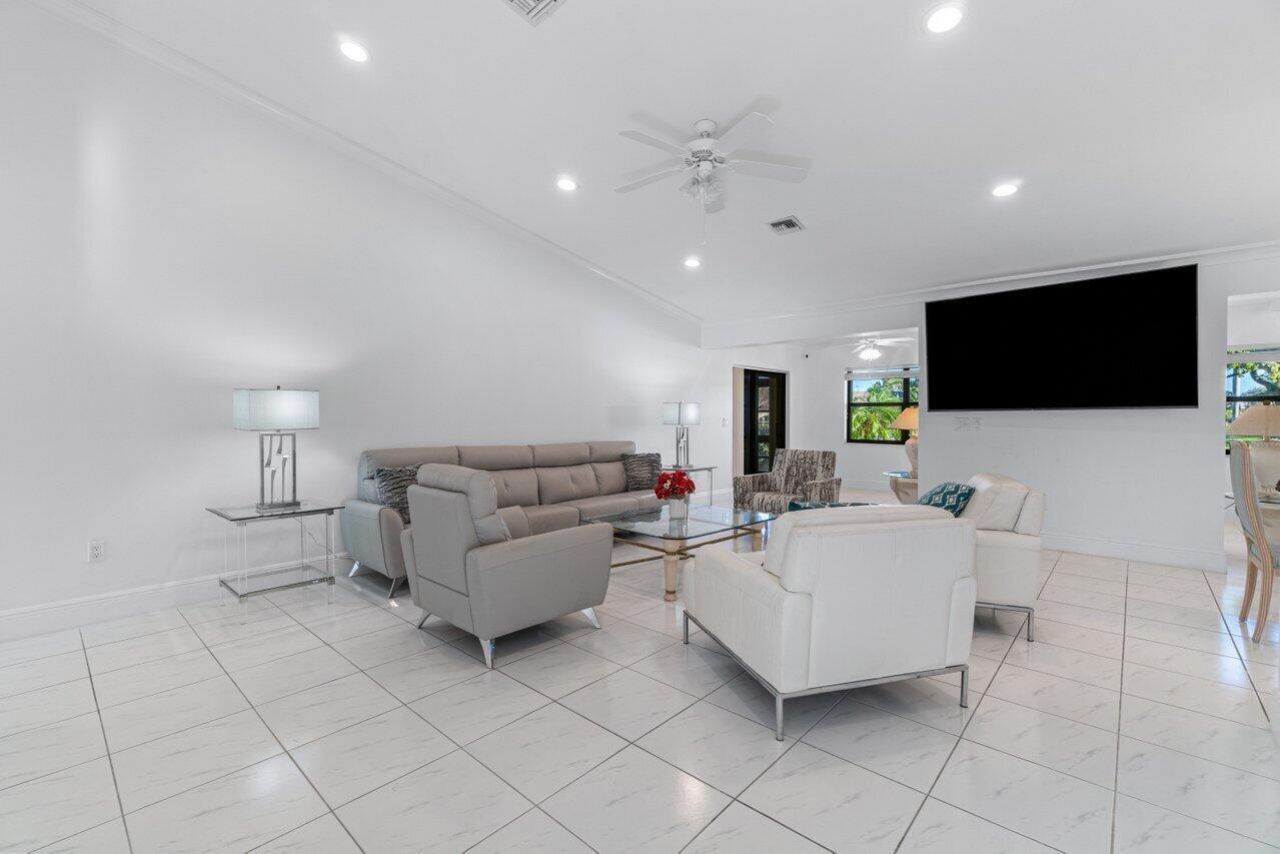 5605 Forest Oaks Terrace, Delray Beach, FL 33484 Photo