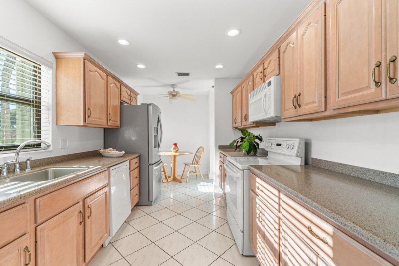 5605 Forest Oaks Terrace, Delray Beach, FL 33484 Photo