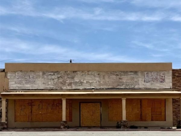 15938 Sierra Highway , Mojave, CA 93501