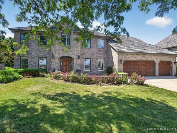 2008 Palmer Drive, Naperville, IL 60564